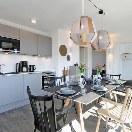 Amazing In Lembruch-dmmer See With 2 Bedrooms, Wifi And Indoor Swimming Pool