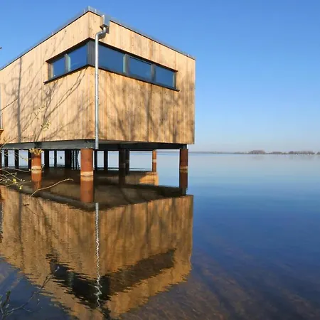 Апартаменты Amazing In Lembruch-dmmer See With 2 Bedrooms, Wifi And Indoor Swimming Pool